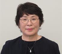 会長職務代理 手塚 敏子