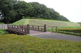 飛山城（とびやまじょう）史跡公園（しせきこうえん）