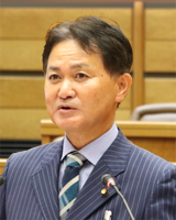 写真：黒子　英明2