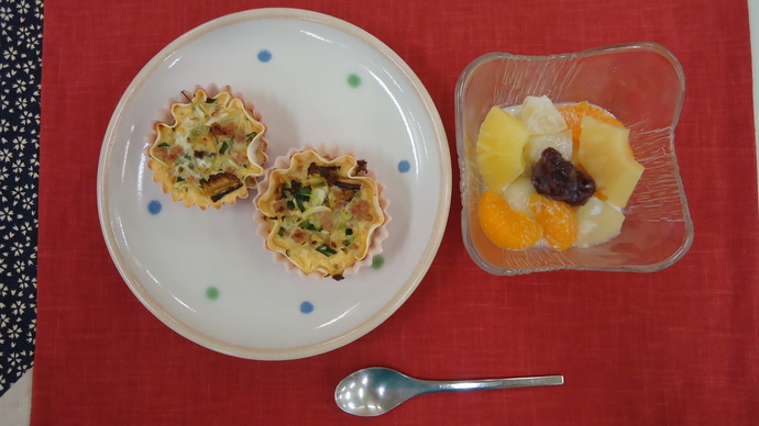 餃子キッシュとフルーツ豆腐白玉の写真