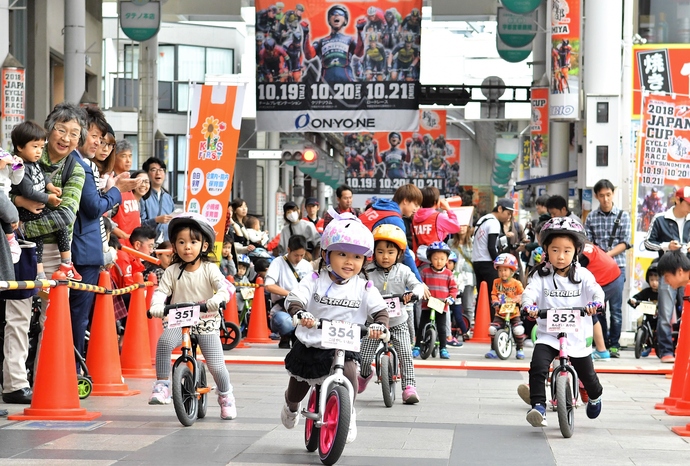 昨年のキックバイク大会の様子