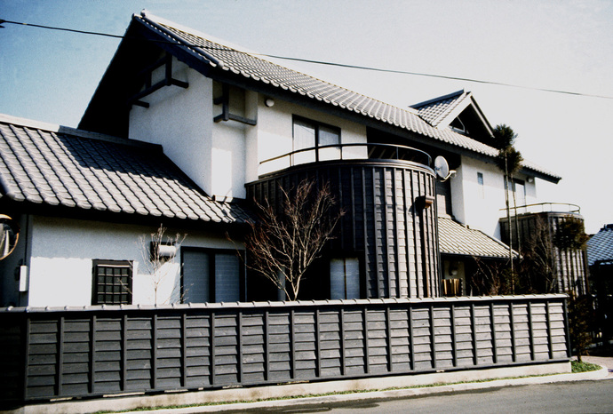 景観賞　板塀の家（中久保2丁目3番12号）