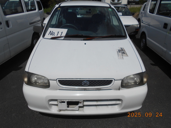 旧公用車（スズキ　アルトバン）