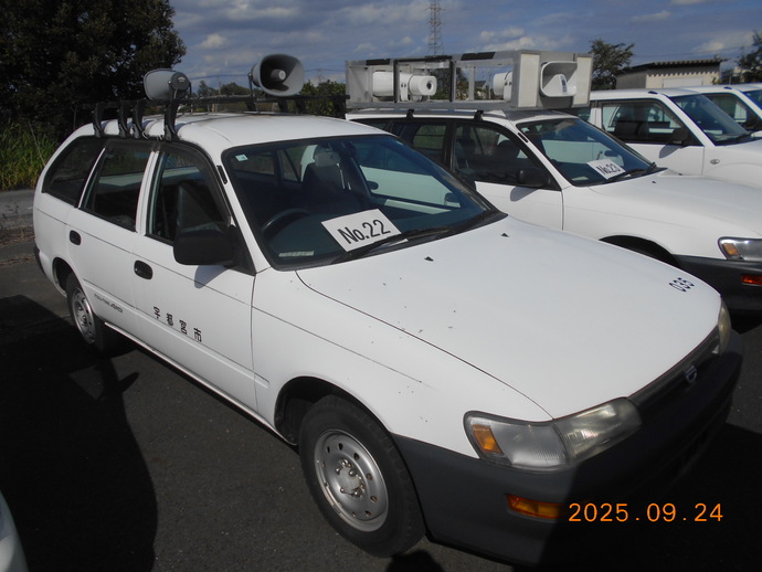 旧公用車（トヨタ　カローラバン）