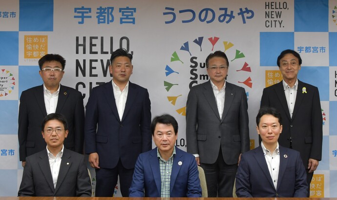 感謝状贈呈式の様子(学校応援制度)