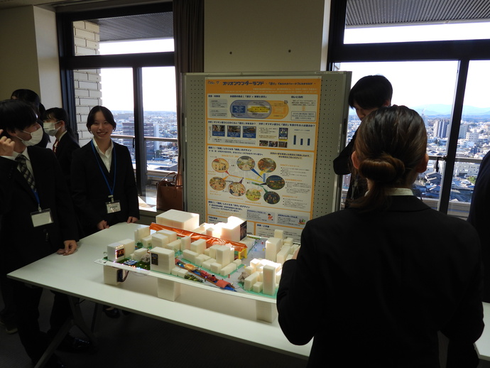 ポスターセッションの様子2