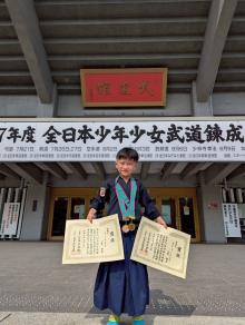 小貫　桃也