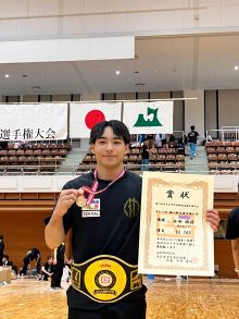 谷田　雅治