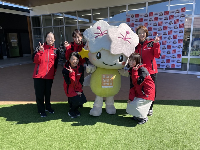 宇都宮市ミヤリーちゃんとの写真