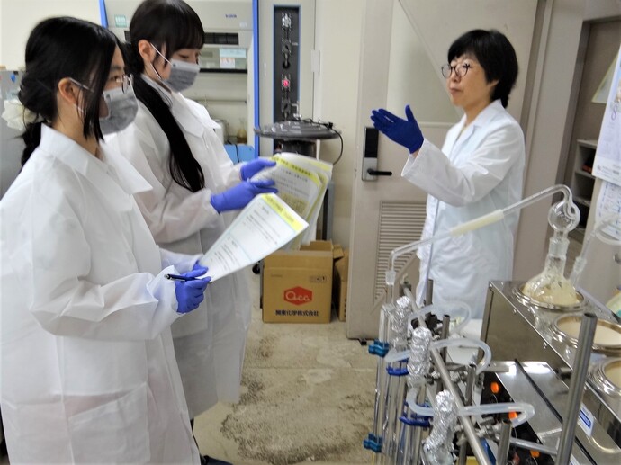 水蒸気蒸留で保存料を抽出してみよう