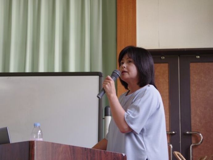 名村 史絵氏