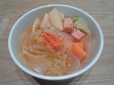 お野菜たくさん！実はトマト入りポトフの写真です。